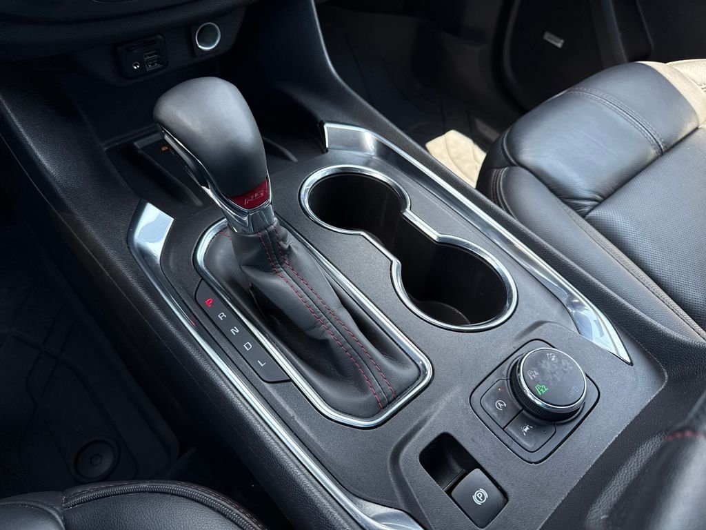 Used 2023 White Chevrolet RS image 17