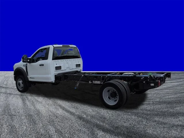 New 2026 Oxford White Ford F-450® XL image 6
