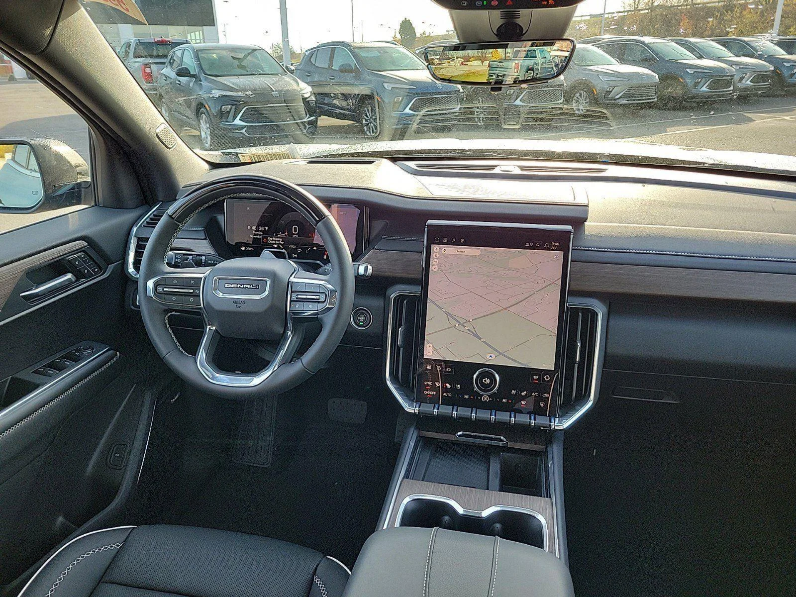 2026 GMC Acadia Denali - Photo 9
