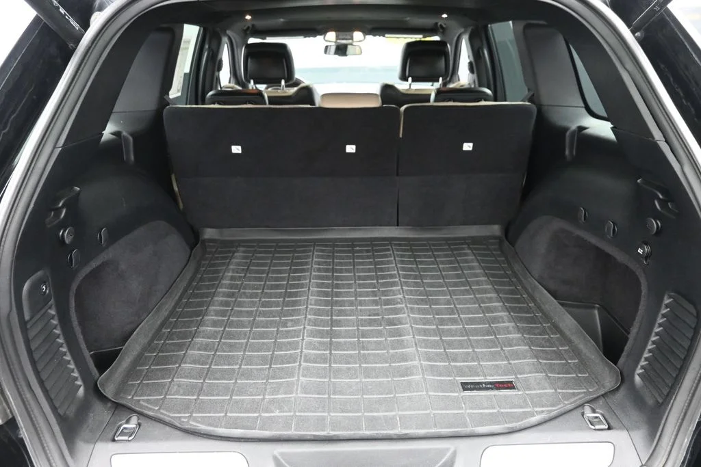 Used 2016 Black Jeep Limited image 11