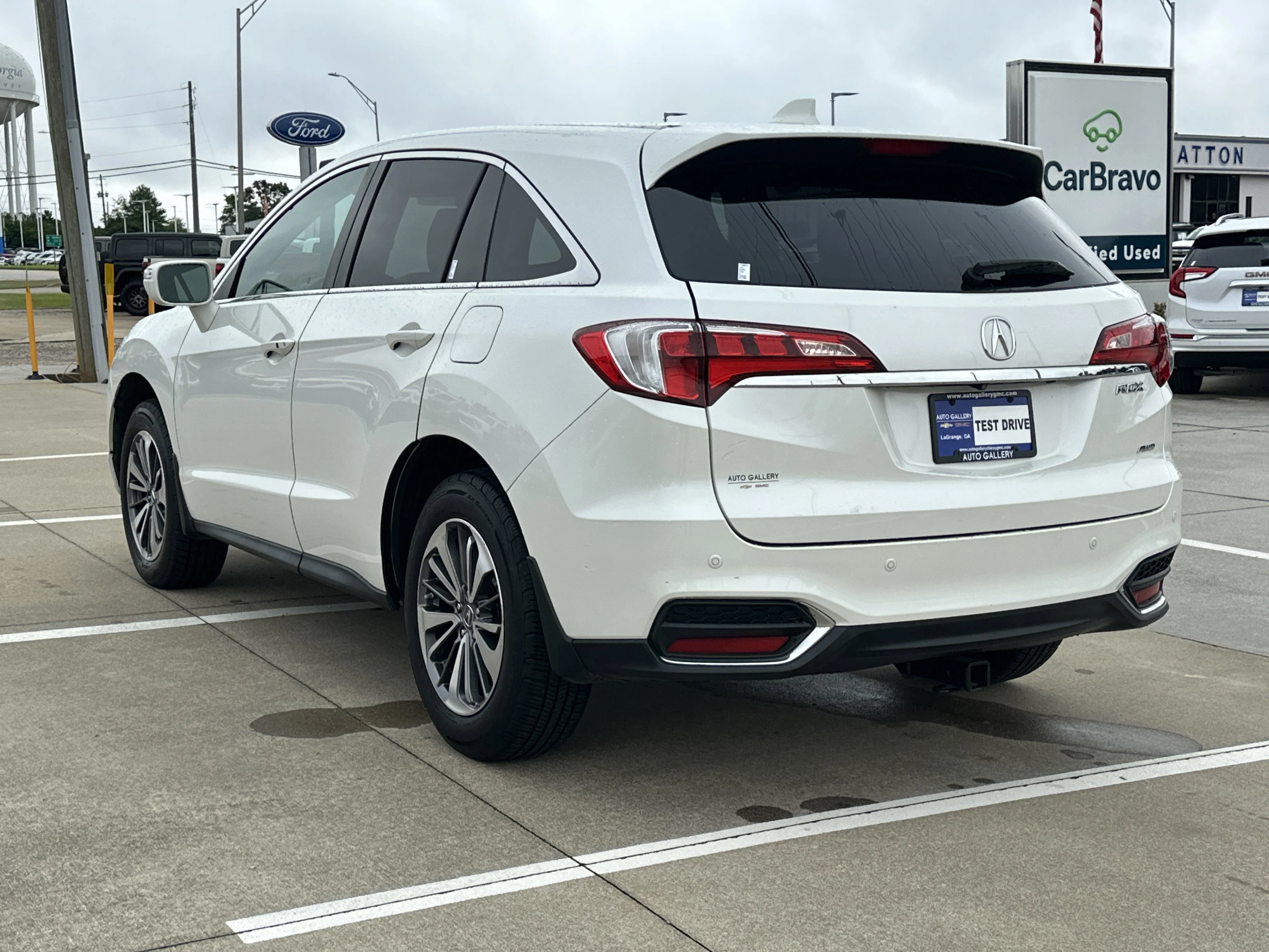 Used 2017 White Diamond Pearl Acura Advance Package image 7