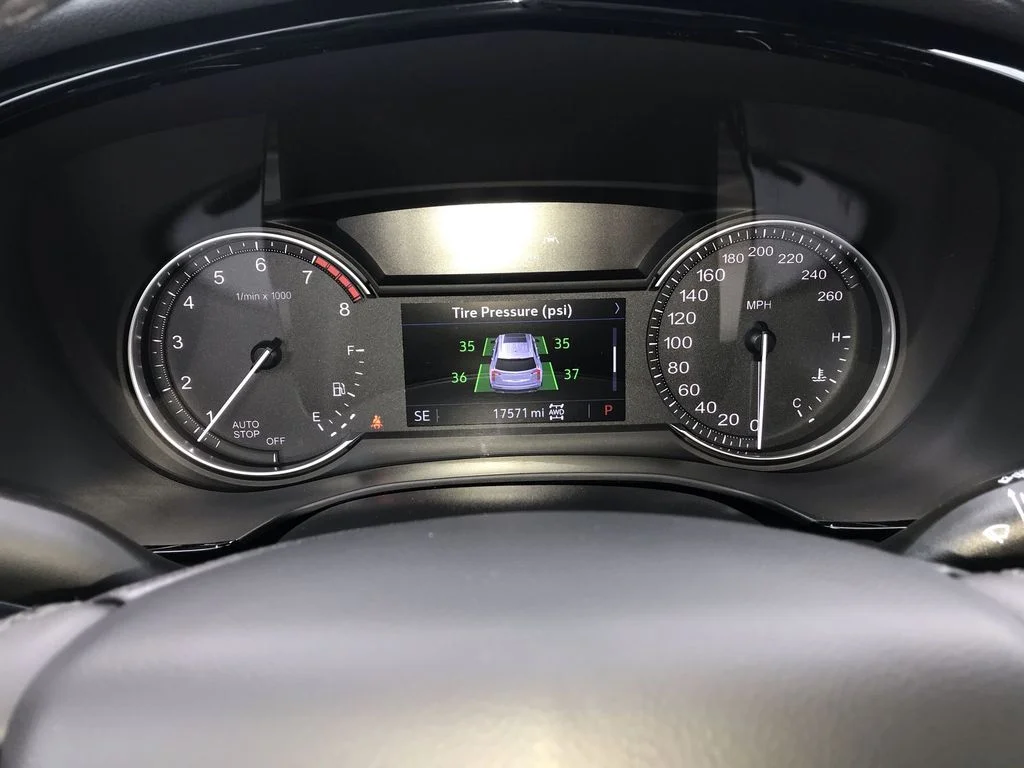 Used 2024 Silver Cadillac Sport image 15
