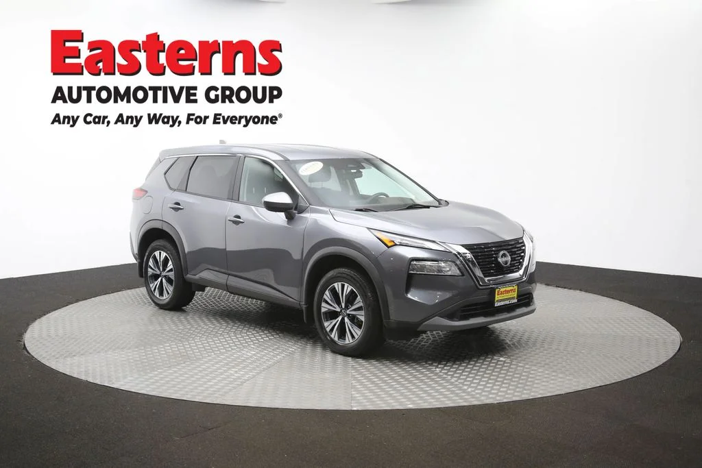 Used 2023 Gray Nissan SV image 49