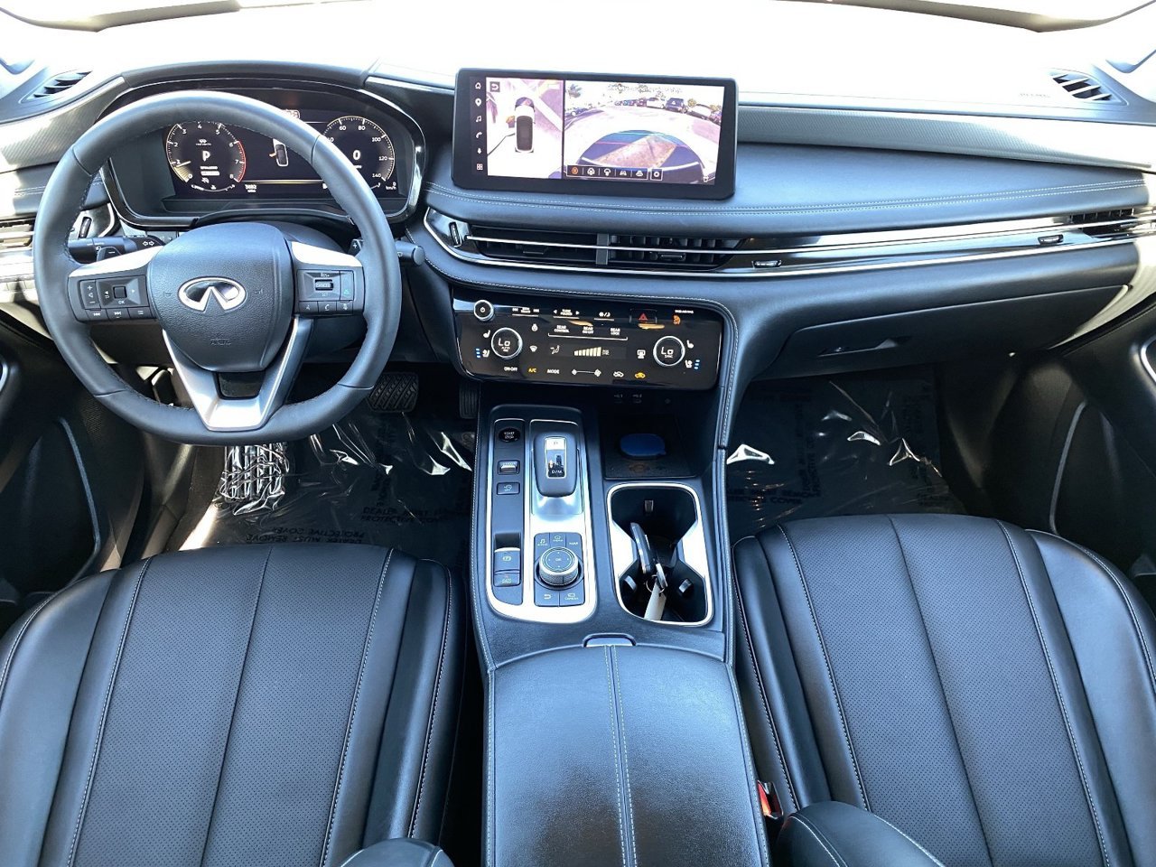 Certified Used 2027 Radiant White INFINITI LUXE image 19