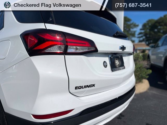 Used 2024 Summit White Chevrolet RS image 9