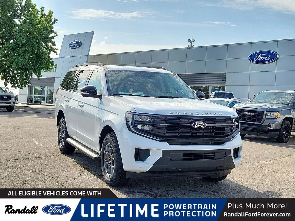 2026 Ford Expedition Active's photo