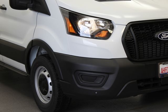 New 2026 Oxford White Ford Cargo Van image 2