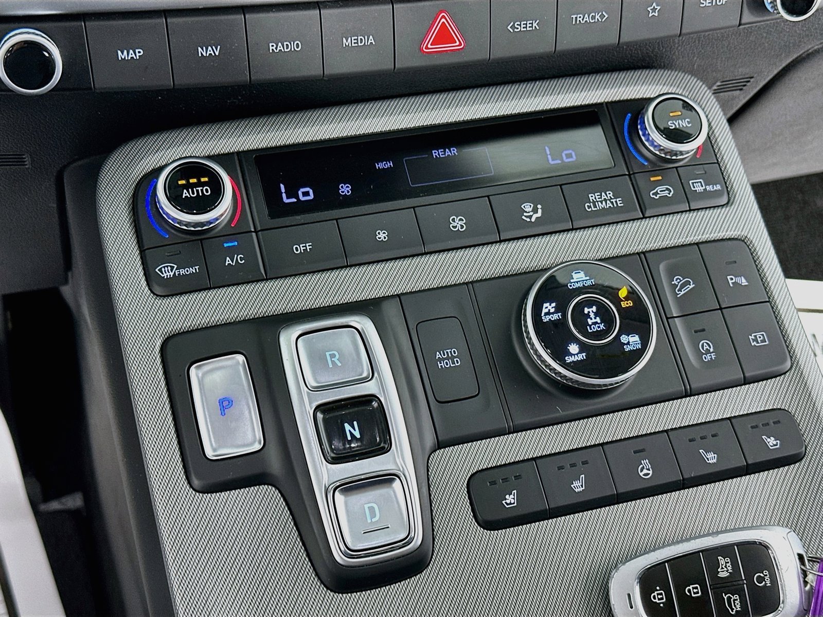 2025 Hyundai Palisade SEL Premium - Photo 21