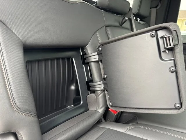 2026 GMC Sierra 2500HD AT4 - Photo 45
