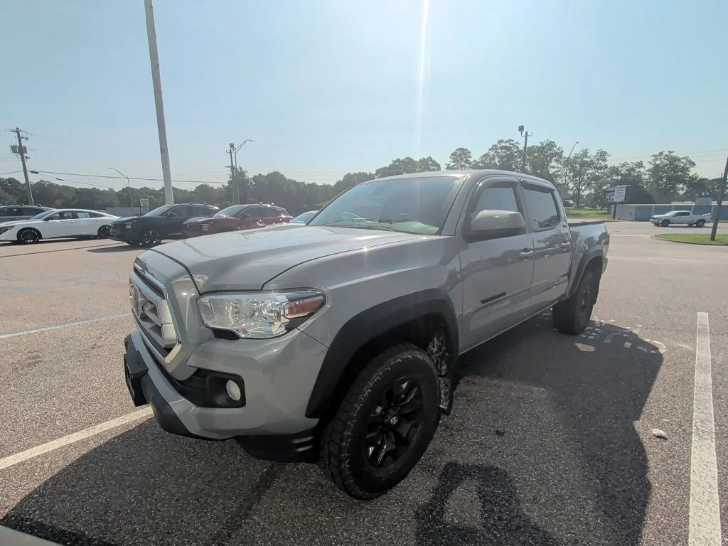 Used 2021 Gray Toyota SR5 image 1