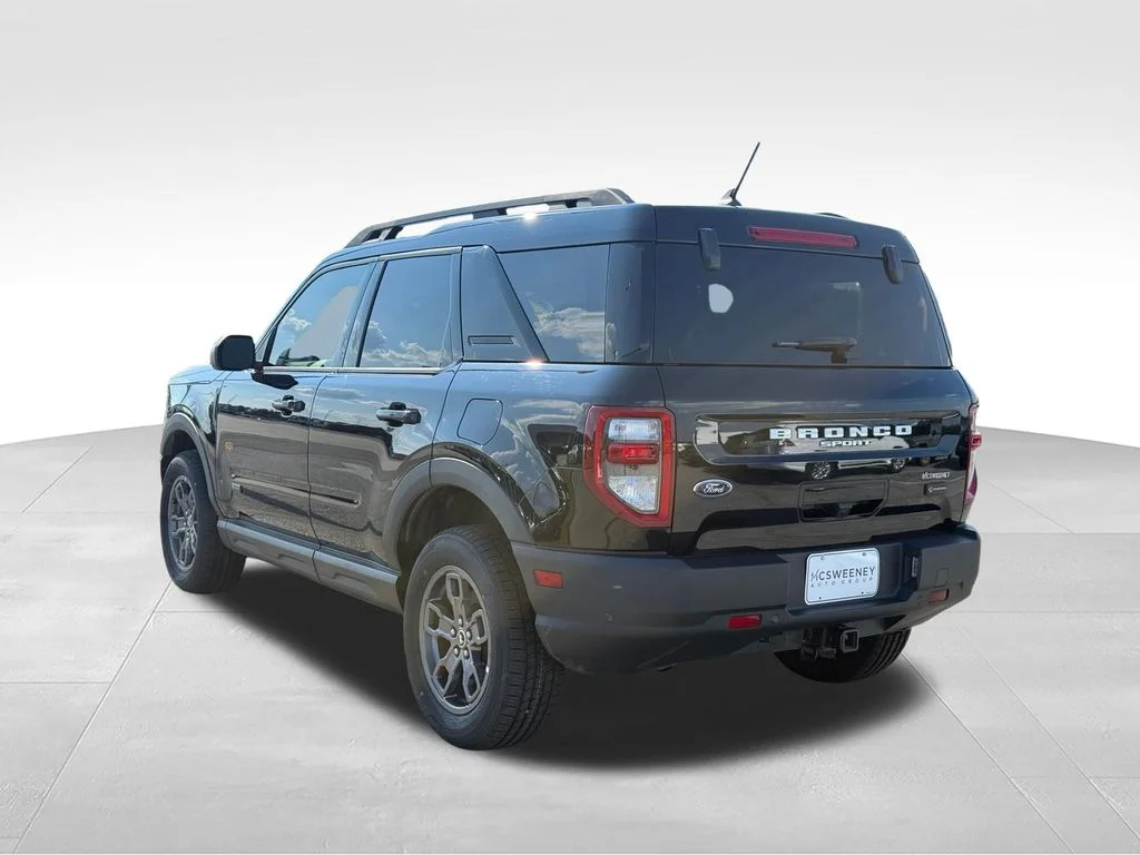 Used 2022 Black Ford Badlands image 3