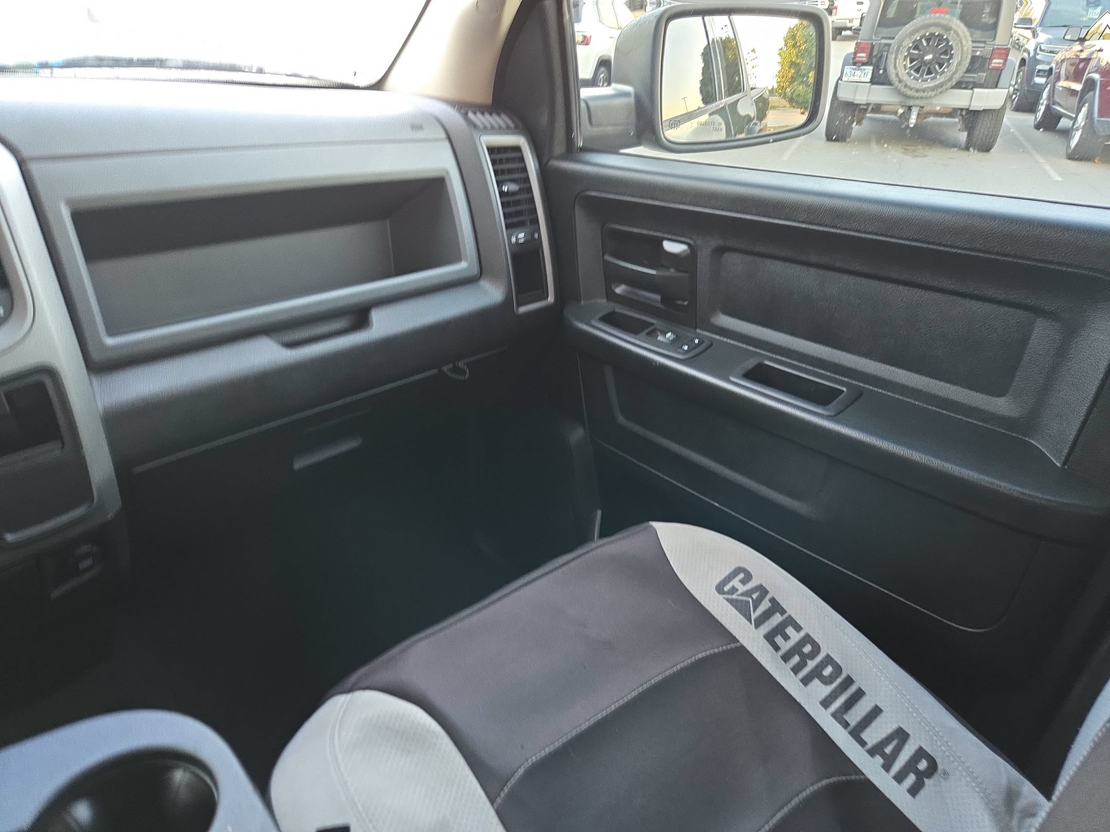 Used 2019 Granite Crystal Metallic Clearcoat RAM Tradesman image 11