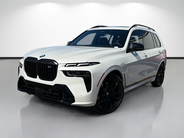 2024 BMW X7 M60i