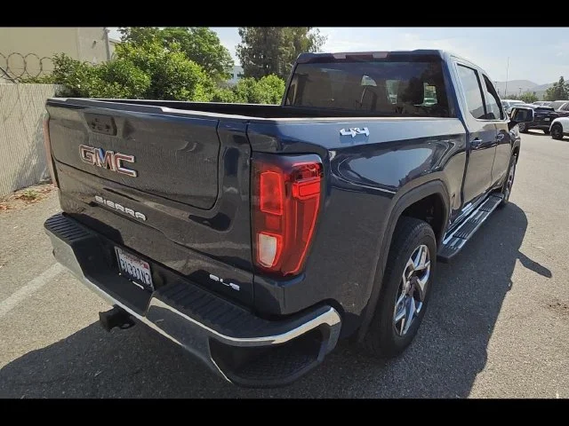 Used 2022 Blue GMC SLE image 4