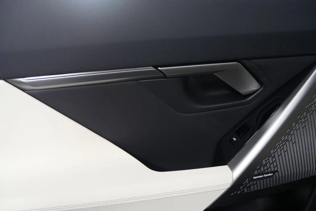 2026 BMW 5 Series 530i - Photo 13
