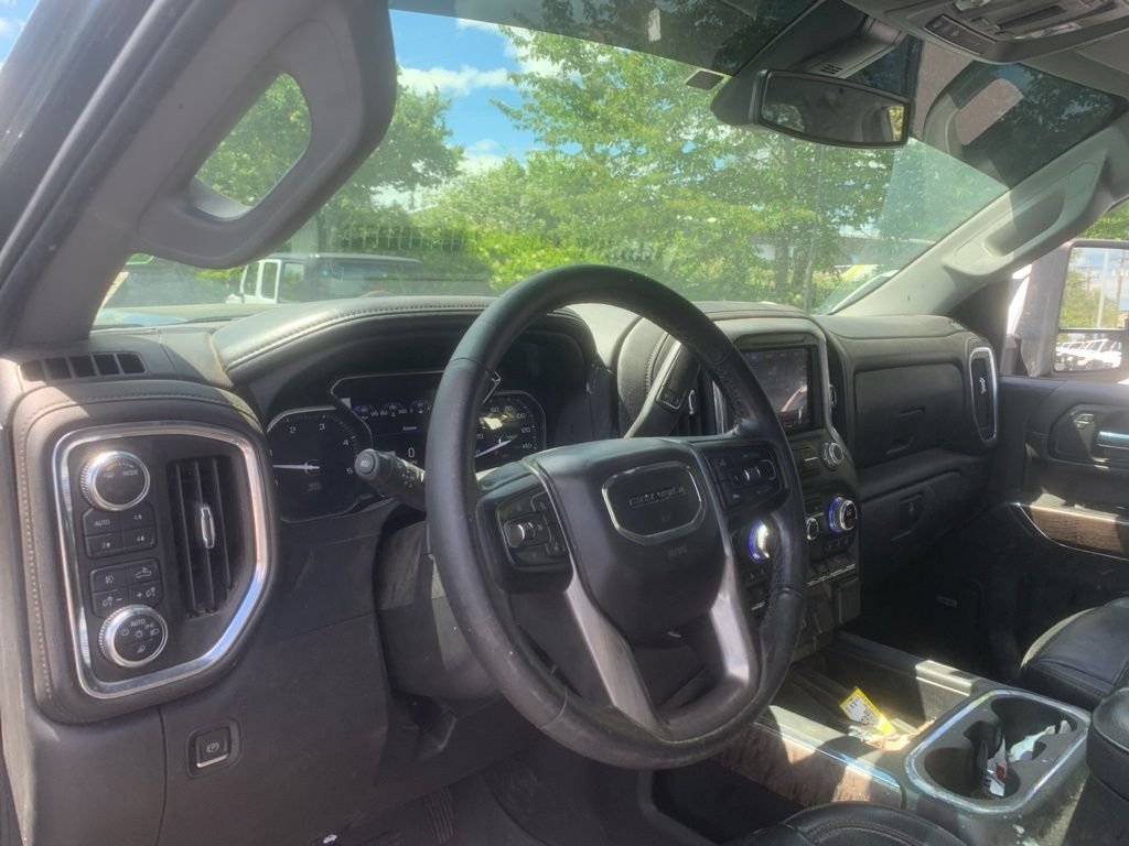 Used 2022 Hunter Metallic GMC Denali image 13