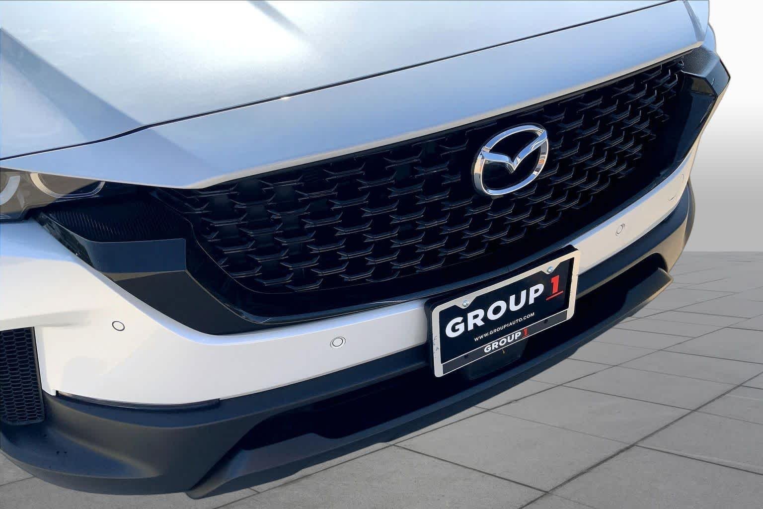 Used 2026 Wind Chill Pearl Mazda Premium Plus image 30