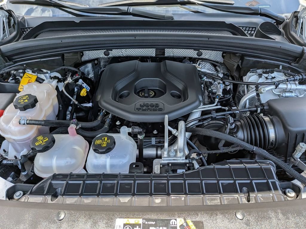 Certified Used 2023 White Jeep 4xe image 31
