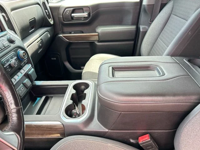 Used 2019  Chevrolet LT Trail Boss image 29