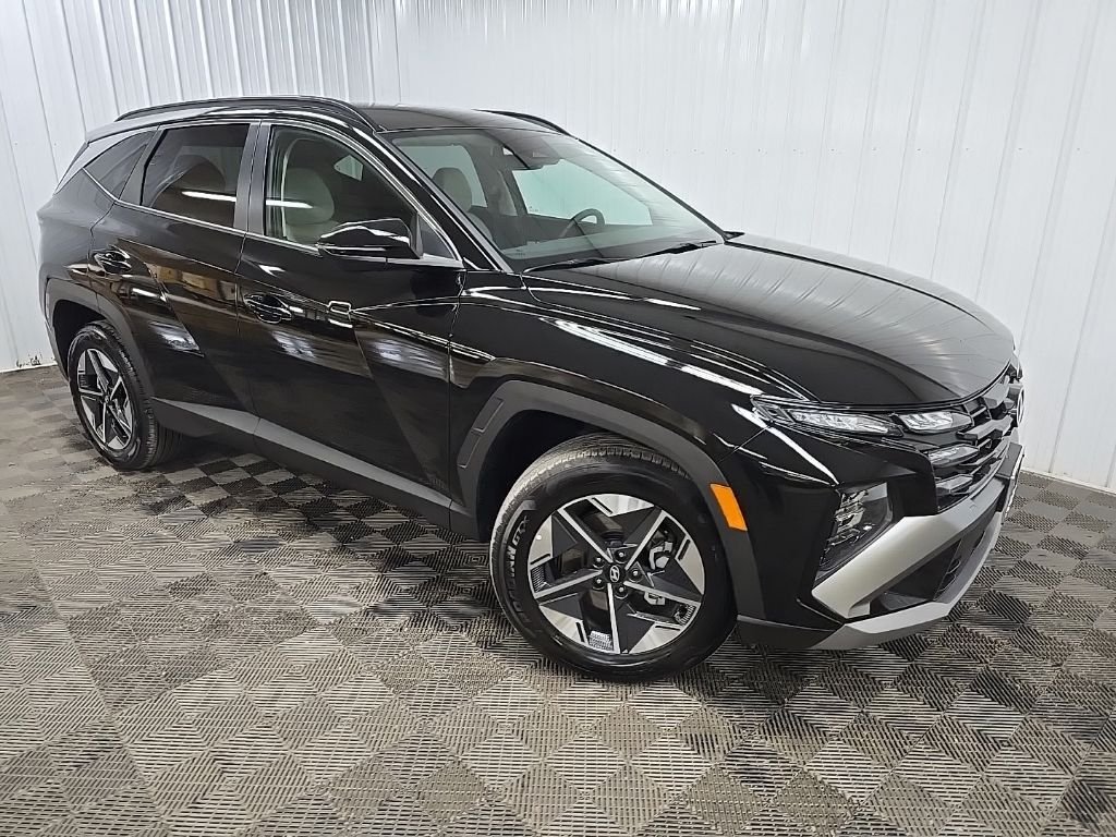 Used 2026 Gray Hyundai SEL Convenience image 7