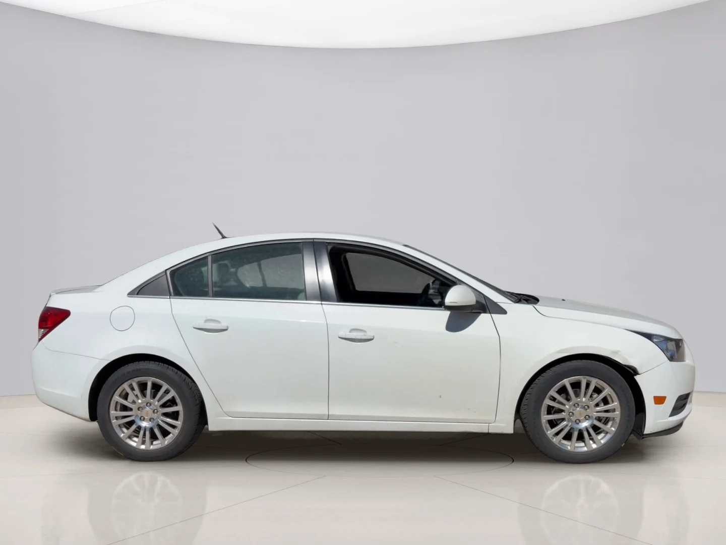 Used 2011 White Chevrolet ECO image 6