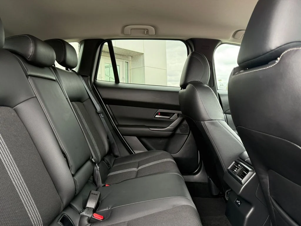 Used 2025 Wind Chill Pearl Mazda 2.5 S Preferred Package image 15