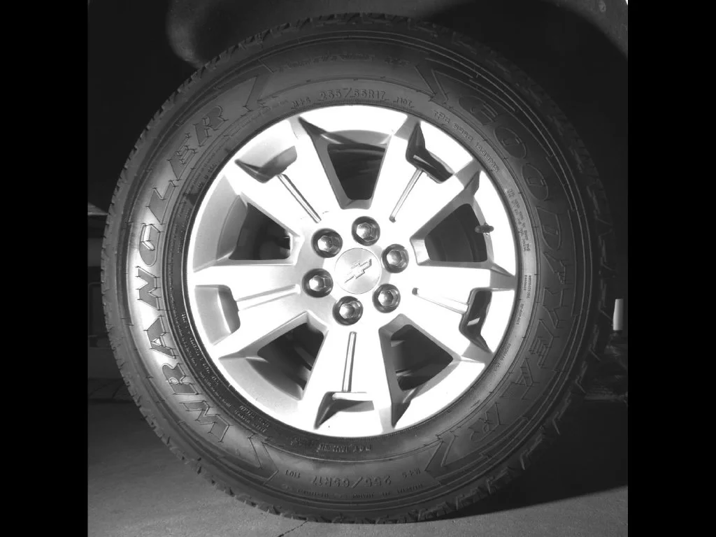 Used 2022 White Chevrolet LT image 11