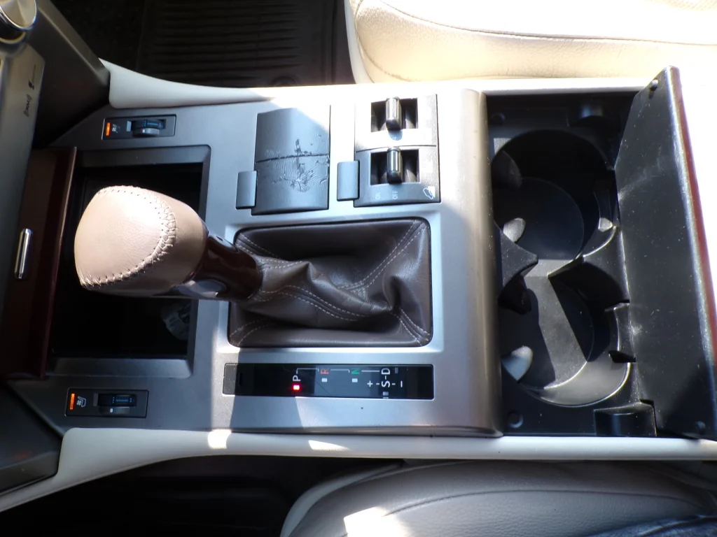 Used 2016 Starfire Pearl Lexus Base image 22