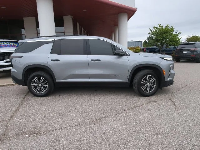2024 Chevrolet Traverse 1LT - Photo 33