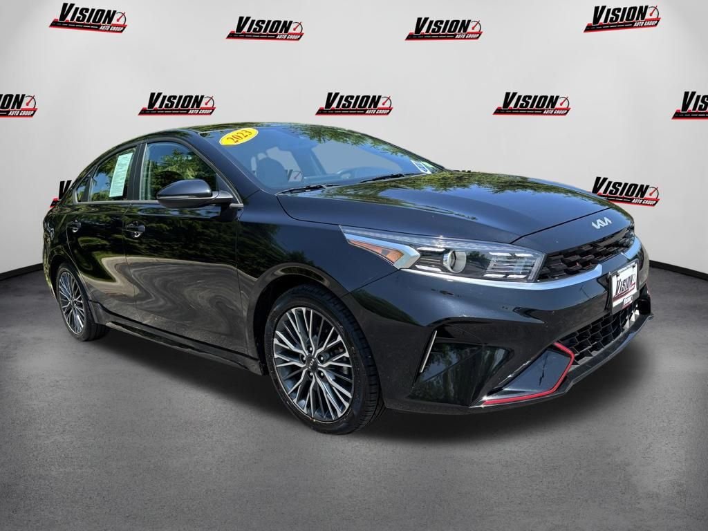 Used 2023 Black Kia GT-Line image 3