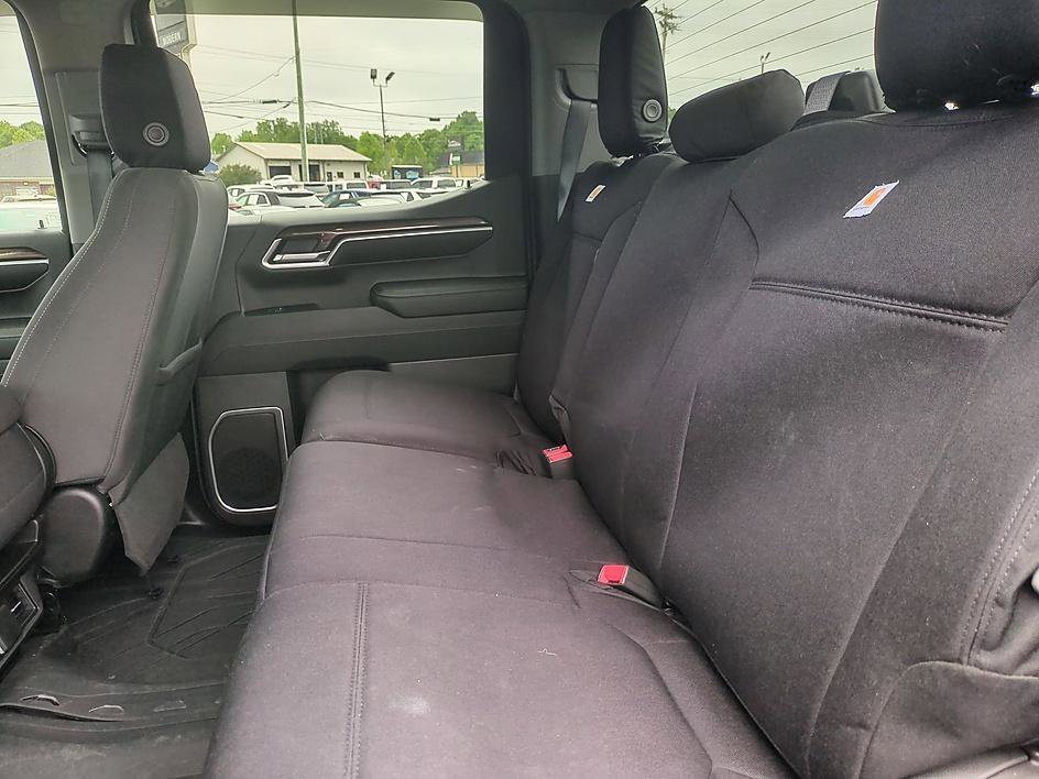 Used 2024 Summit White Chevrolet RST image 28