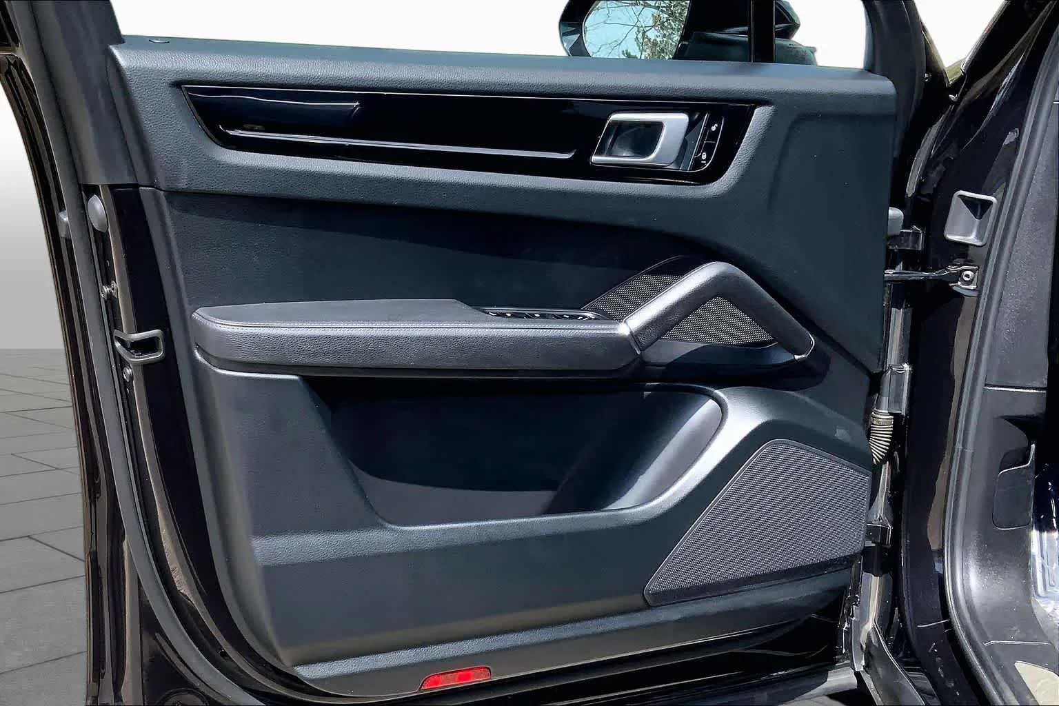 Used 2019 Black Porsche  image 34