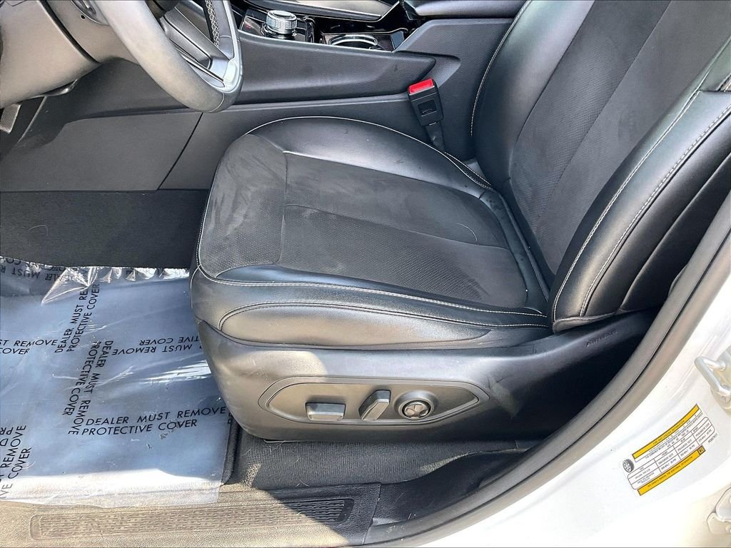 Used 2023 White Jeep Altitude X image 33