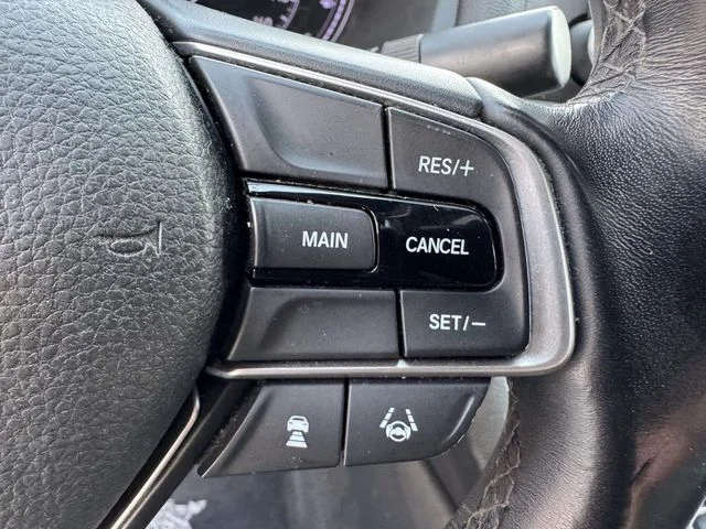 Used 2019  Honda Sport image 28