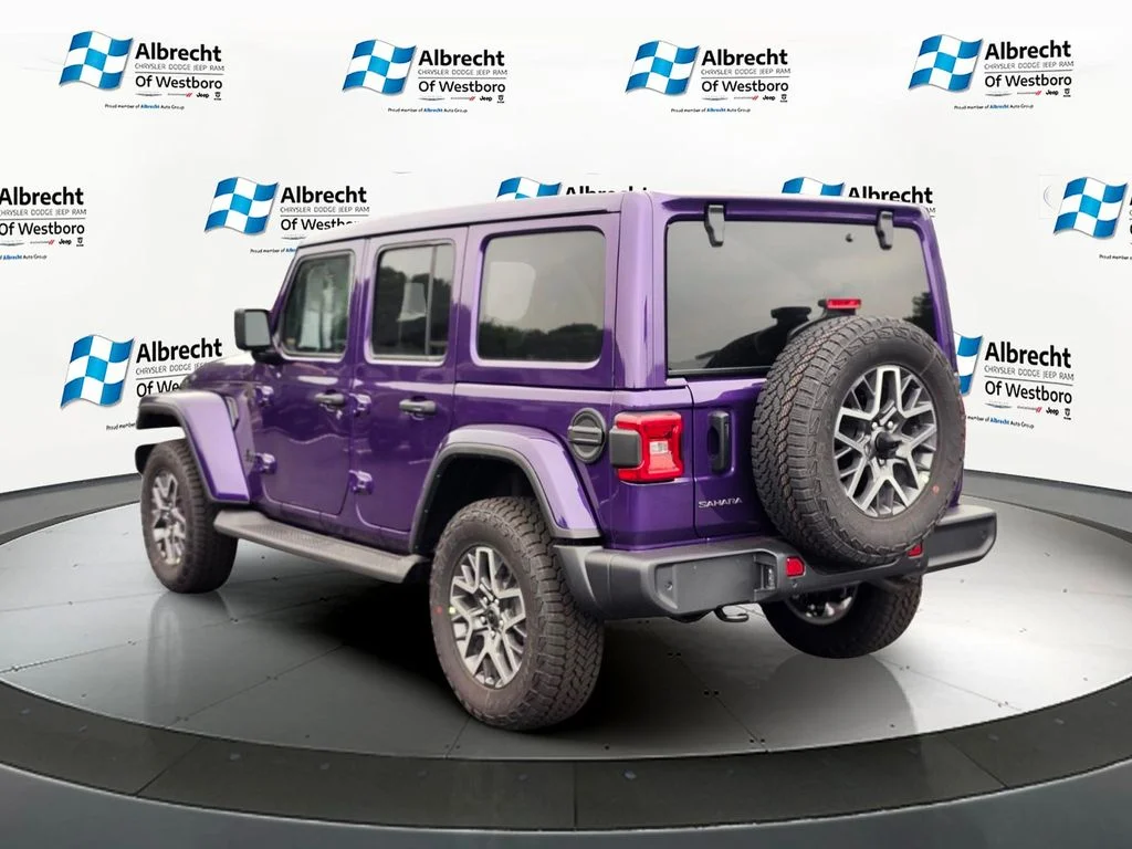 New 2026 Reign Exterior Paint Jeep Sahara image 3