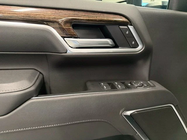 New 2026 Summit White GMC SLE image 43