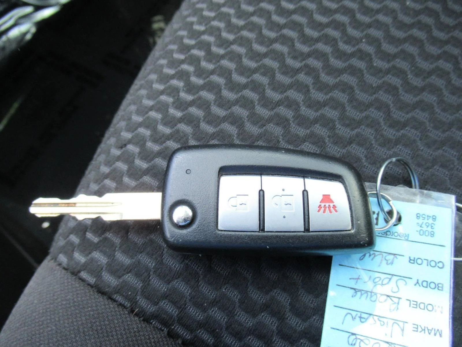 Used 2020 Caspian Blue Nissan S image 26