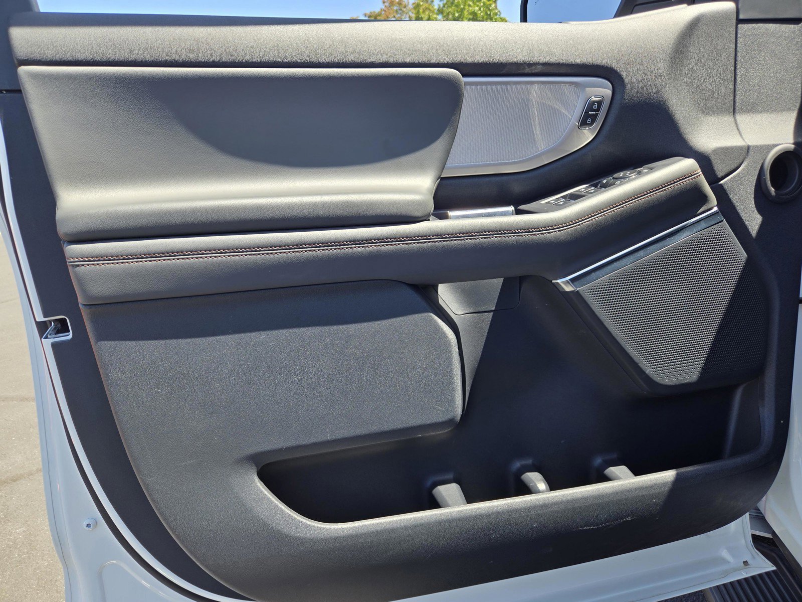 Used 2025 White Ford Active image 17