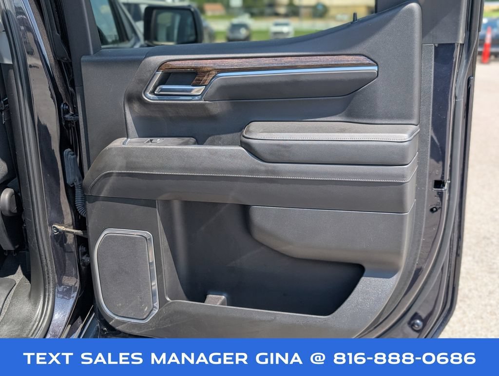 Certified Used 2022 TITANIUM RUSH METALLIC GMC Elevation image 34