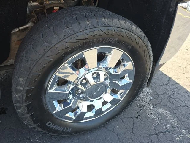 2017 Chevrolet Silverado 2500HD LTZ - Photo 25