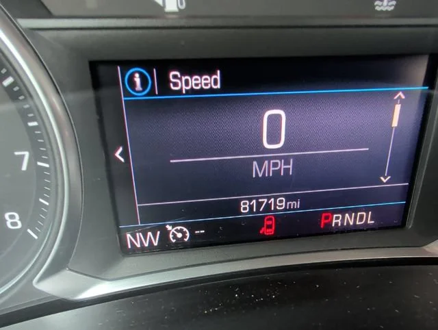Used 2022 BLUE GLOW METALLIC Chevrolet LT image 20