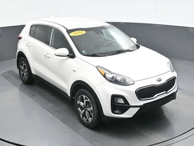 Used 2022 White Kia LX image 14