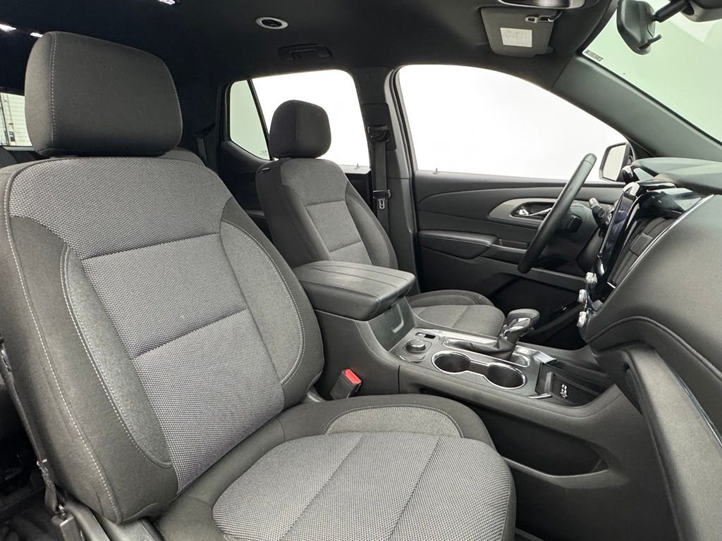 Used 2023 Mosaic Black Metallic Chevrolet LT image 33