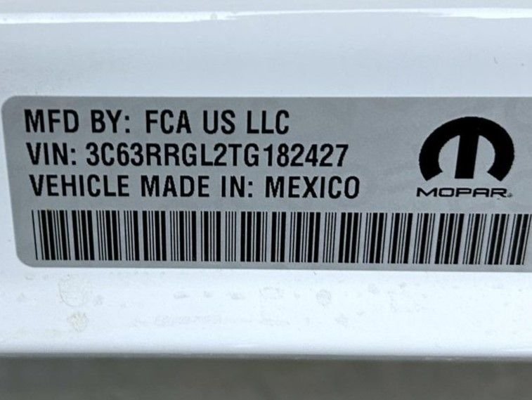 New 2026 Bright White Clear-Coat Exterior Paint RAM Tradesman image 25