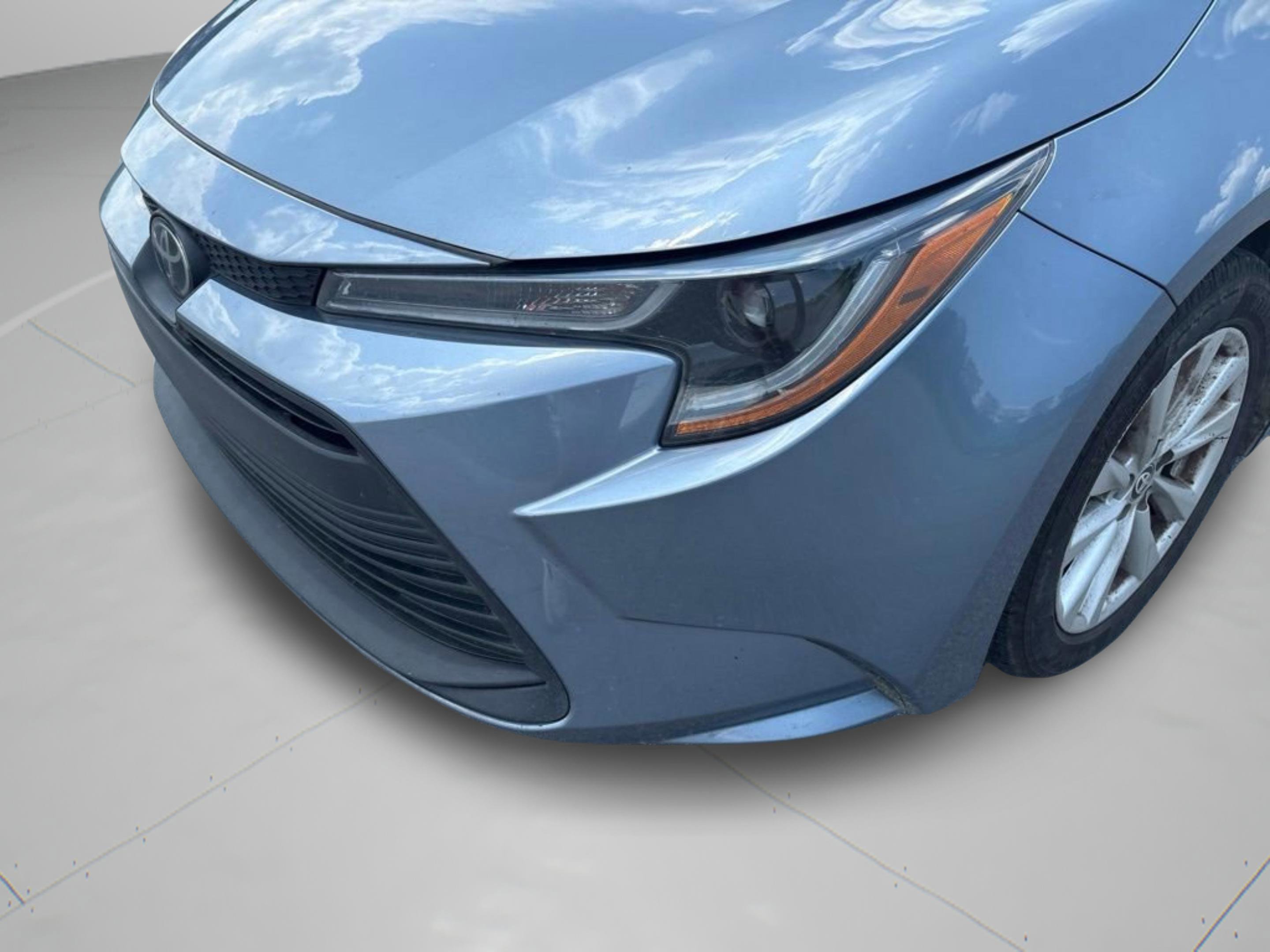 Used 2024 Celestite Toyota LE image 28