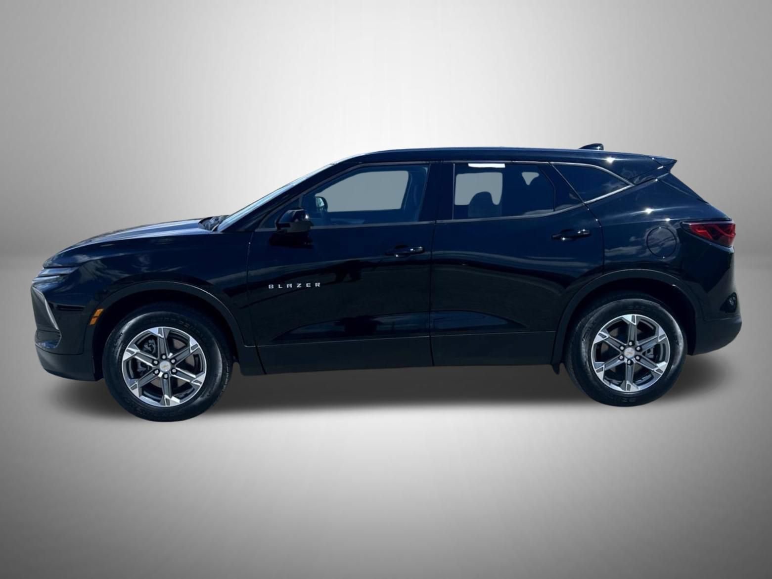 2025 Chevrolet Blazer 2LT - Photo 9