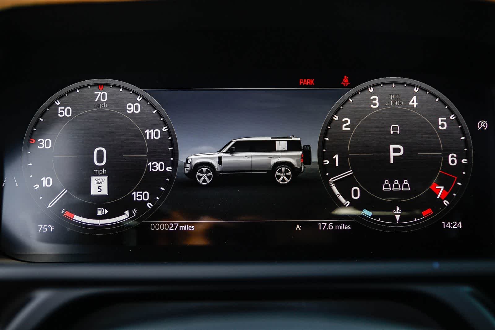2026 Land Rover Defender V8 - Photo 20