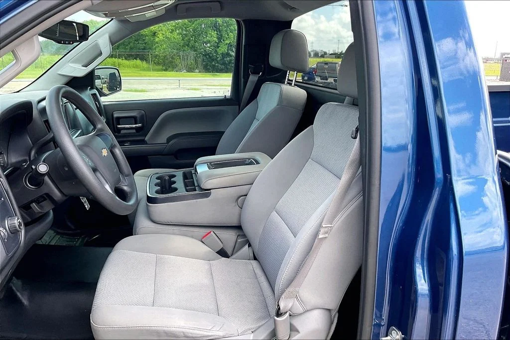 Used 2016 Blue Chevrolet LS image 16