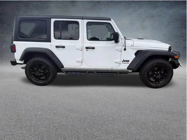 Used 2020 White Jeep Unlimited Sport Altitude image 8