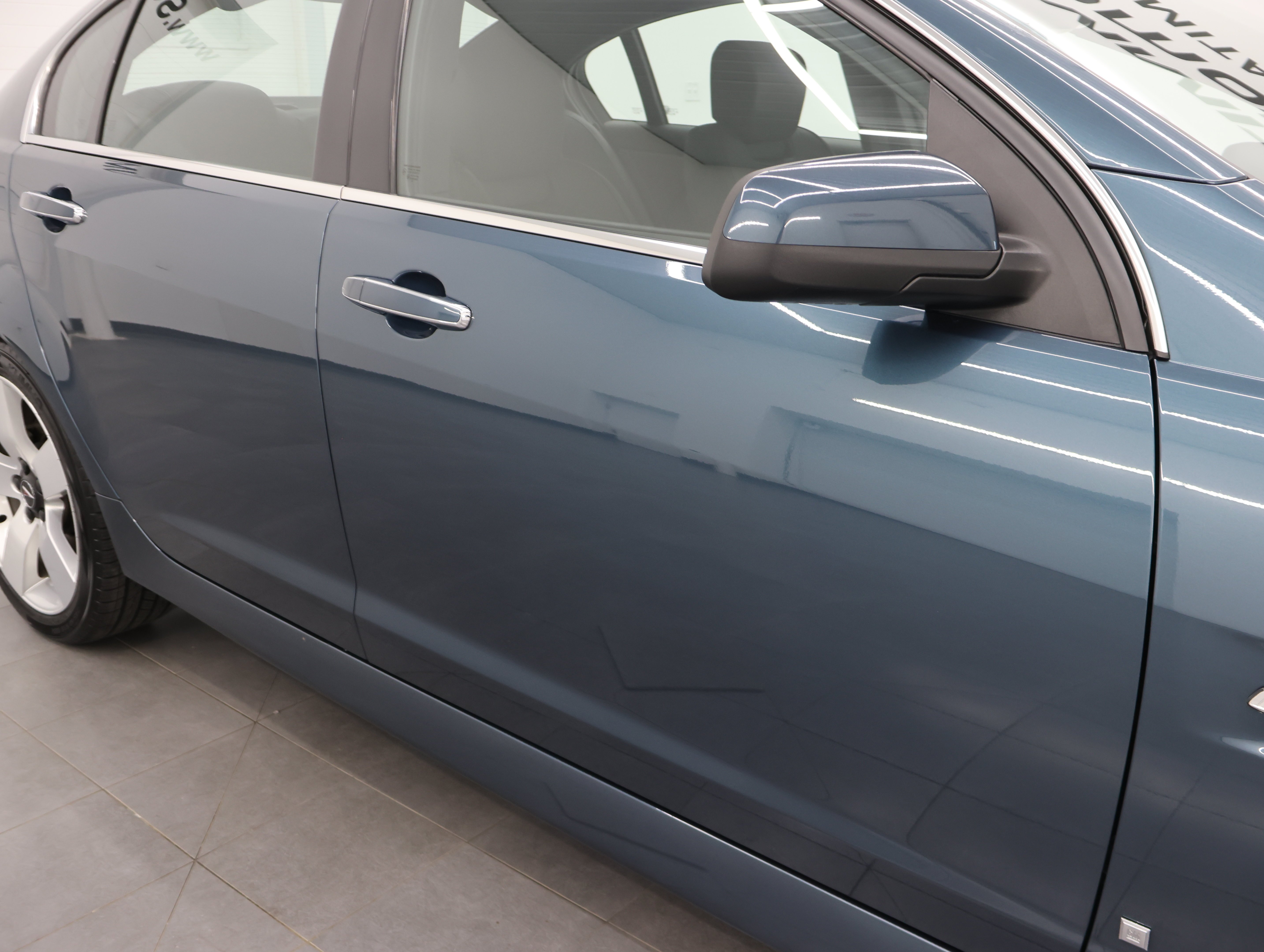 Used 2009 Pacific Slate Metallic Pontiac GT: GT-SPORT-MOON-HEATED SEATS-BLAUPUNKT 6 CD CHANGER-NEW TIRES-1 OWNER image 25